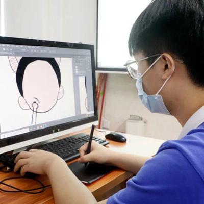 2003班動漫與游戲制作專業展示——探索動漫、游戲與網站設計的融合課程體系